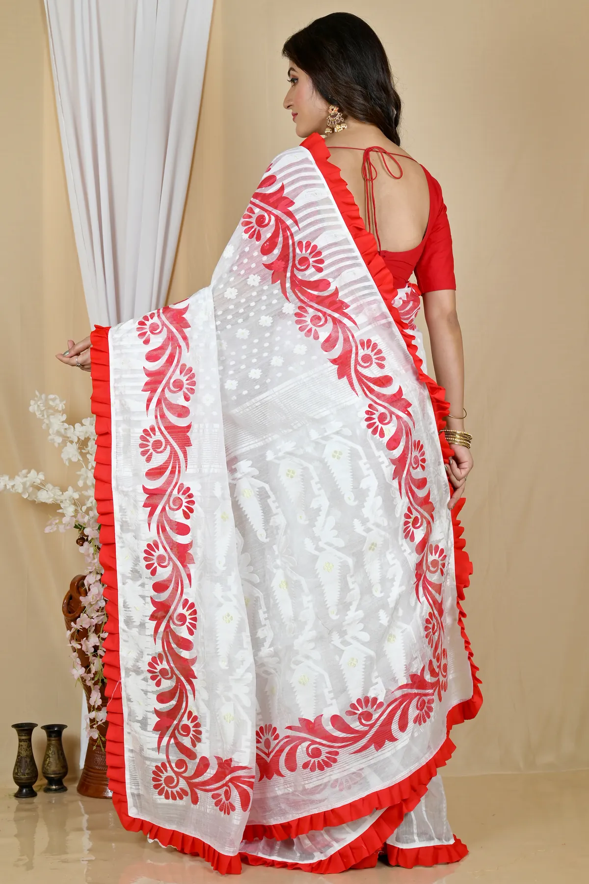 DipDiya Pure Cotton White Red Borma Wrapped in Heritage Handloom Sarees