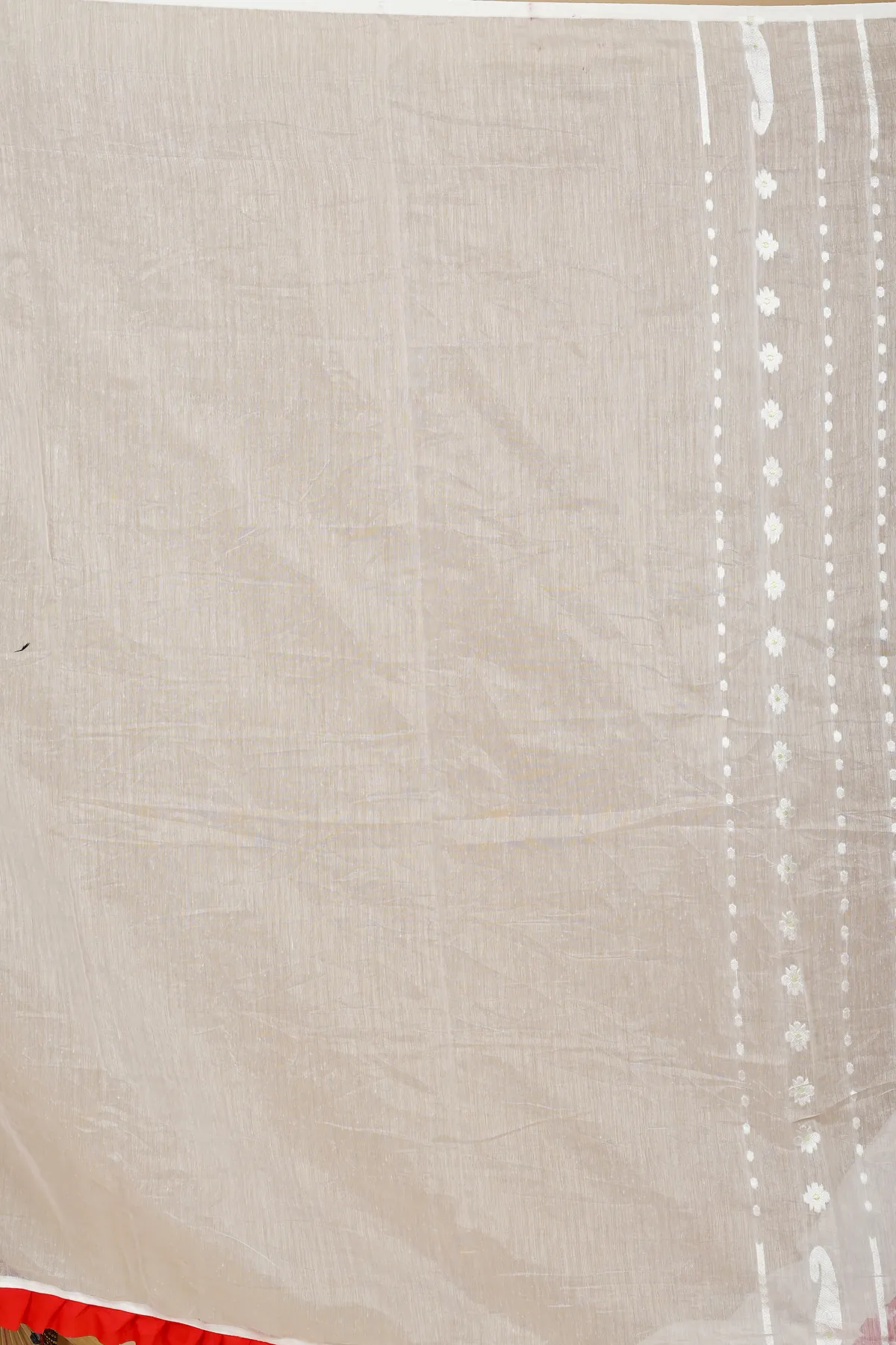 DipDiya Pure Cotton White Red Borma Wrapped in Heritage Handloom Sarees