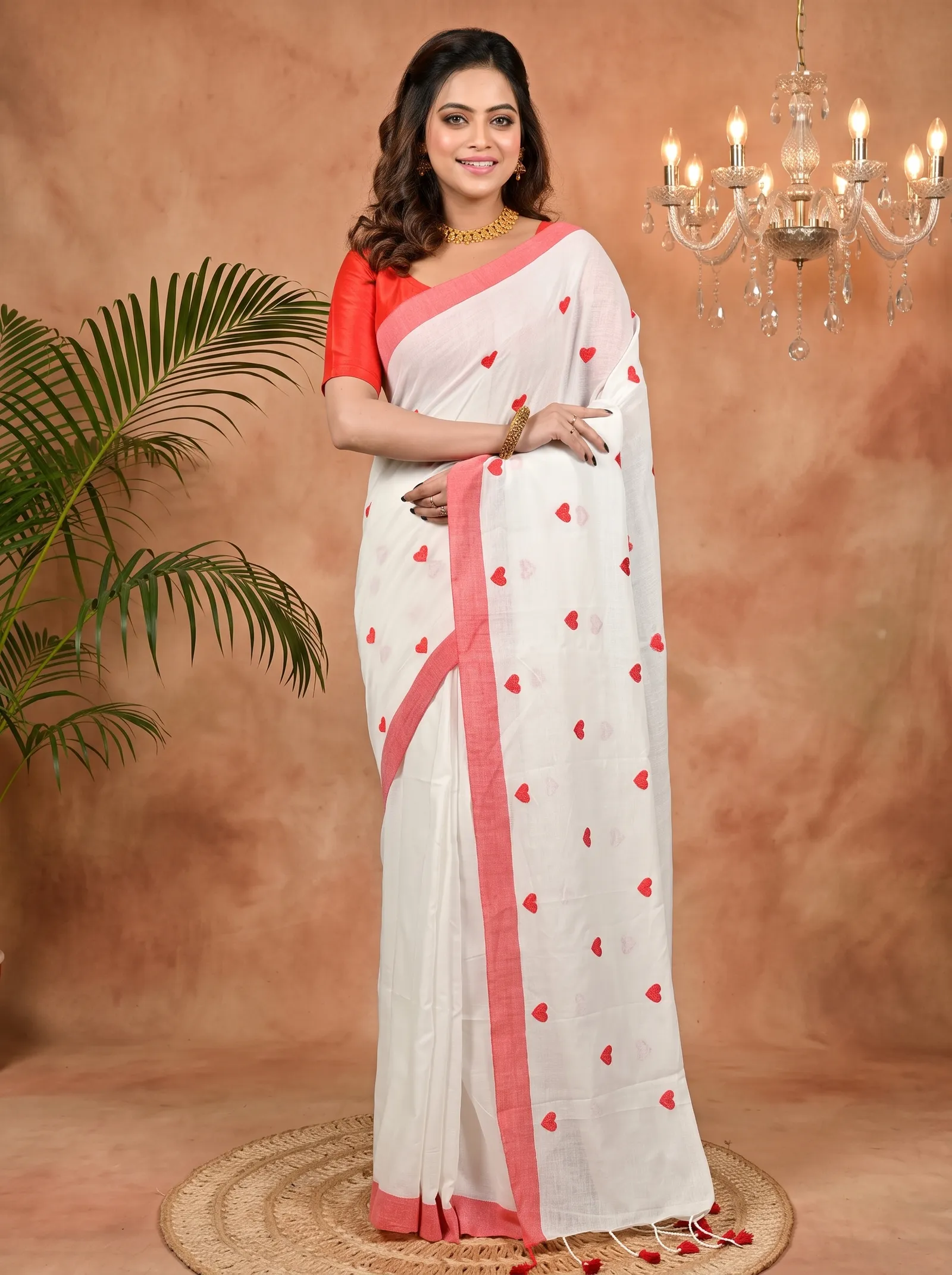 DipDiya Pure Cotton White Red Dhrli Artisan Crafted Embroidery Handloom sarees