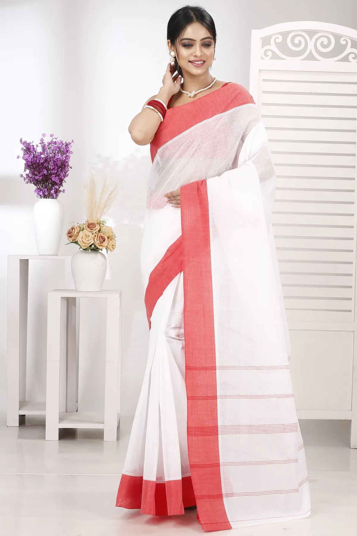 DipDiya Pure Cotton White Red Elu Than Bengal’s Legacy Tant Sarees