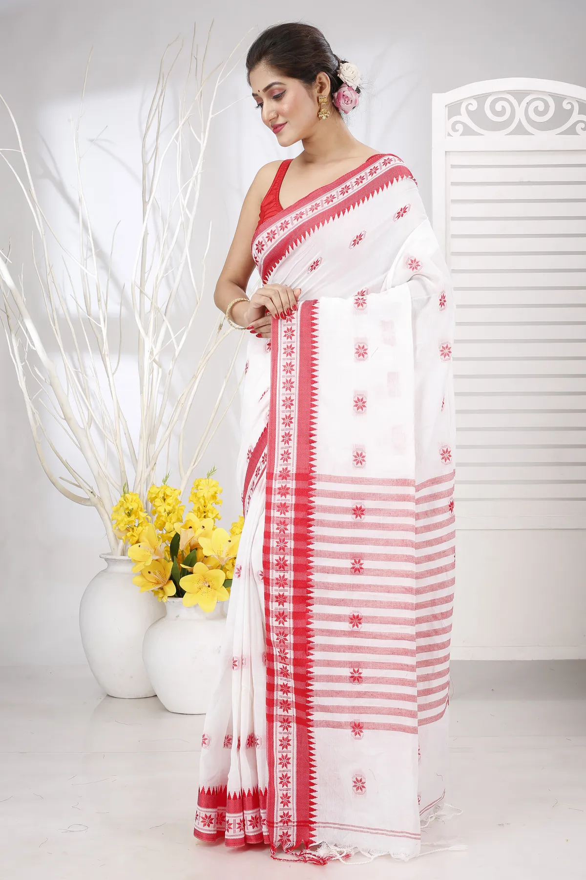 DipDiya Pure Cotton White Red Guti Hand Crafted with Soul Handloom Sarees