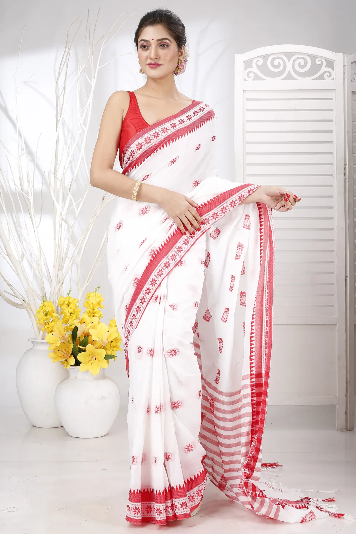 DipDiya Pure Cotton White Red Guti Hand Crafted with Soul Handloom Sarees