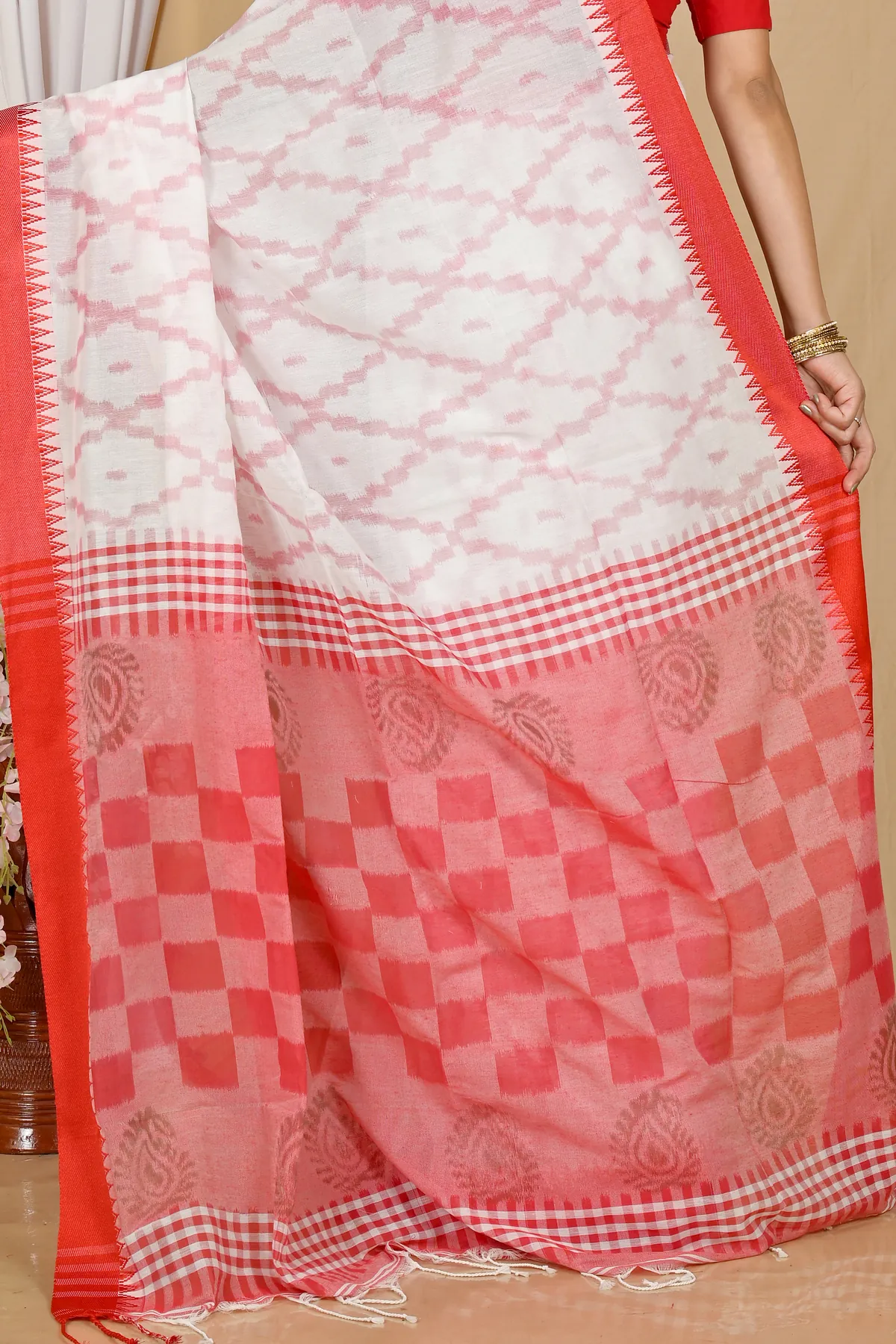 DipDiya Pure Cotton White Red Seuma Threads of Tradition Handloom Sarees