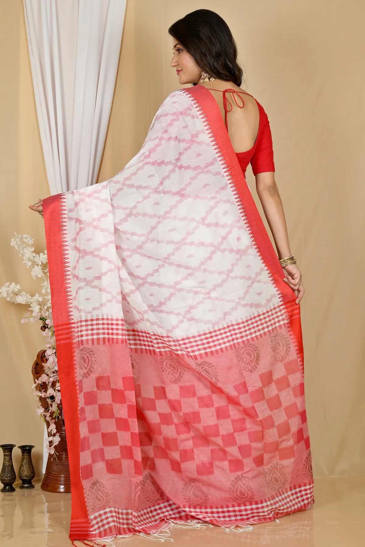 DipDiya Pure Cotton White Red Seuma Threads of Tradition Handloom Sarees