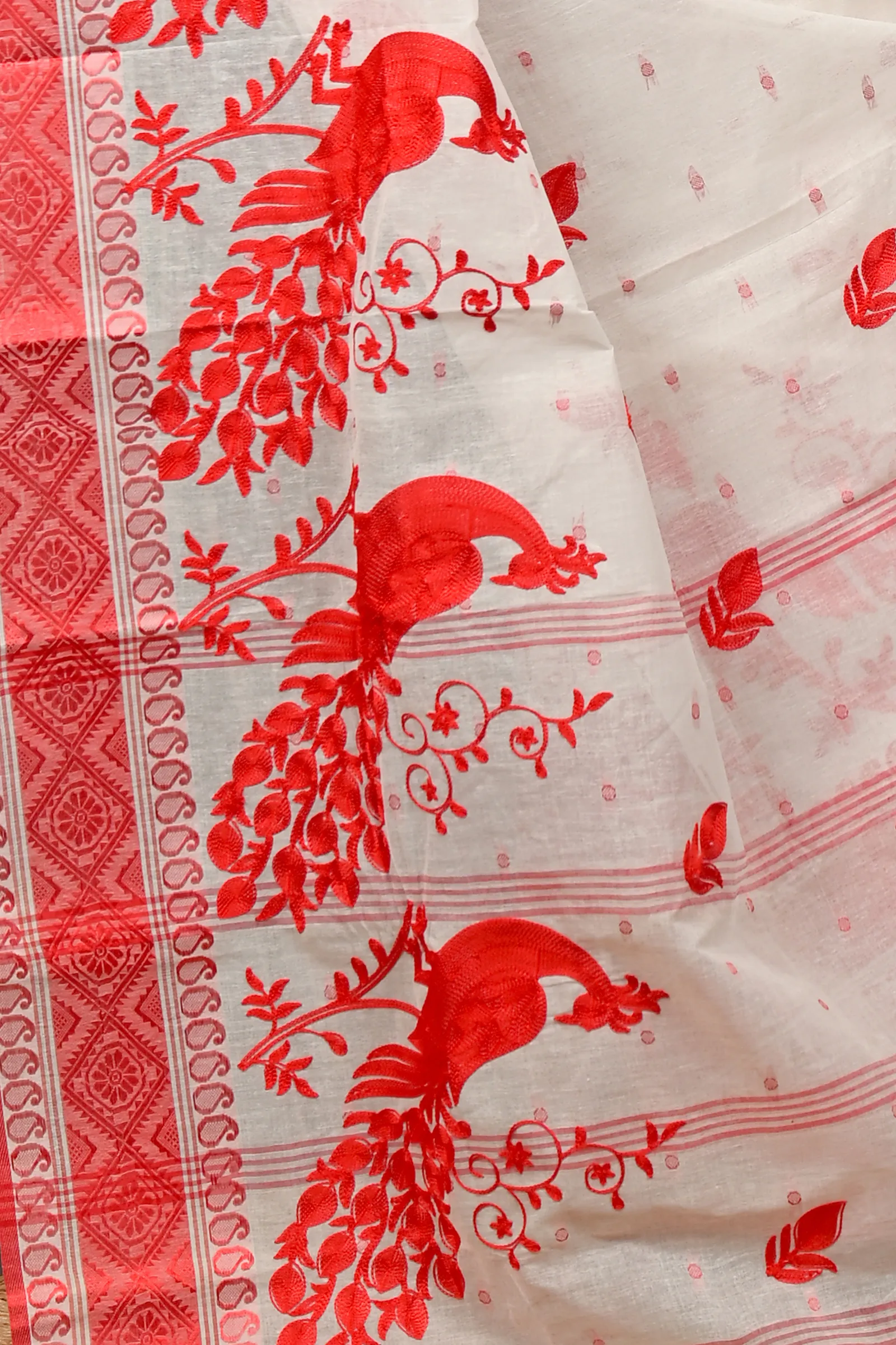 DipDiya Pure Cotton White Red Variti embtat Threads of Tradition Embroidery Tant Sarees