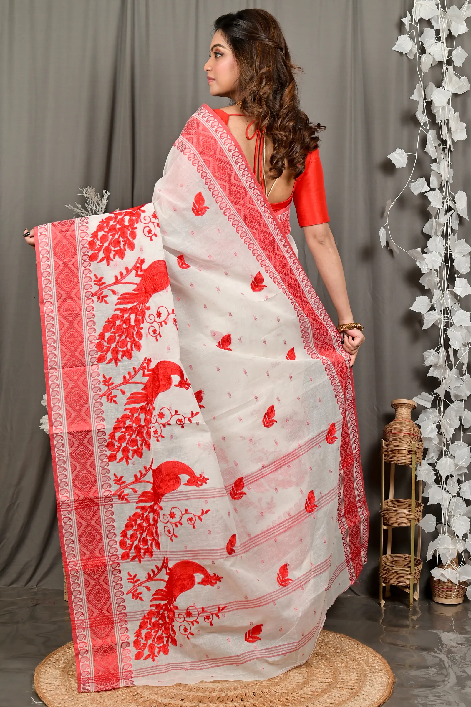 DipDiya Pure Cotton White Red Variti embtat Threads of Tradition Embroidery Tant Sarees
