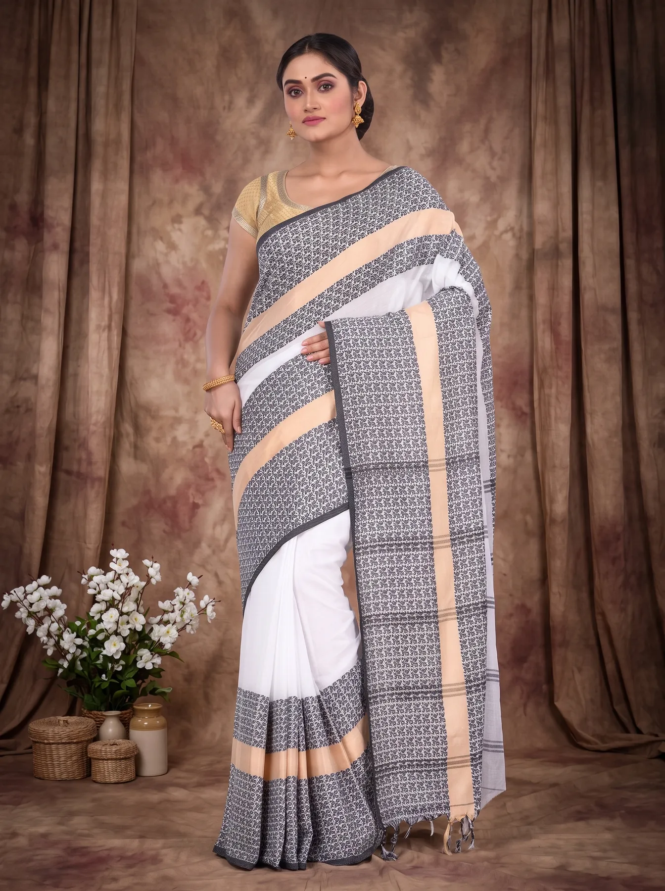 DipDiya Pure Cotton White Souraovi Hand Threads of Tradition Handloom Sarees