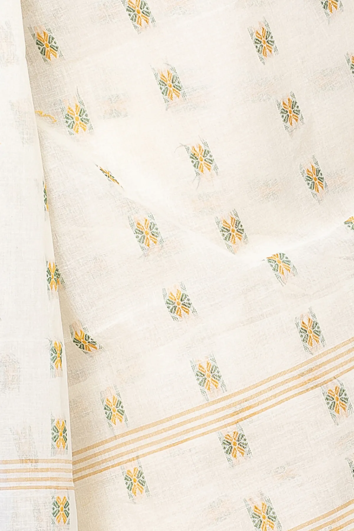 DipDiya Pure Cotton Yellow Alkari Timeless Bengal Tant Sarees