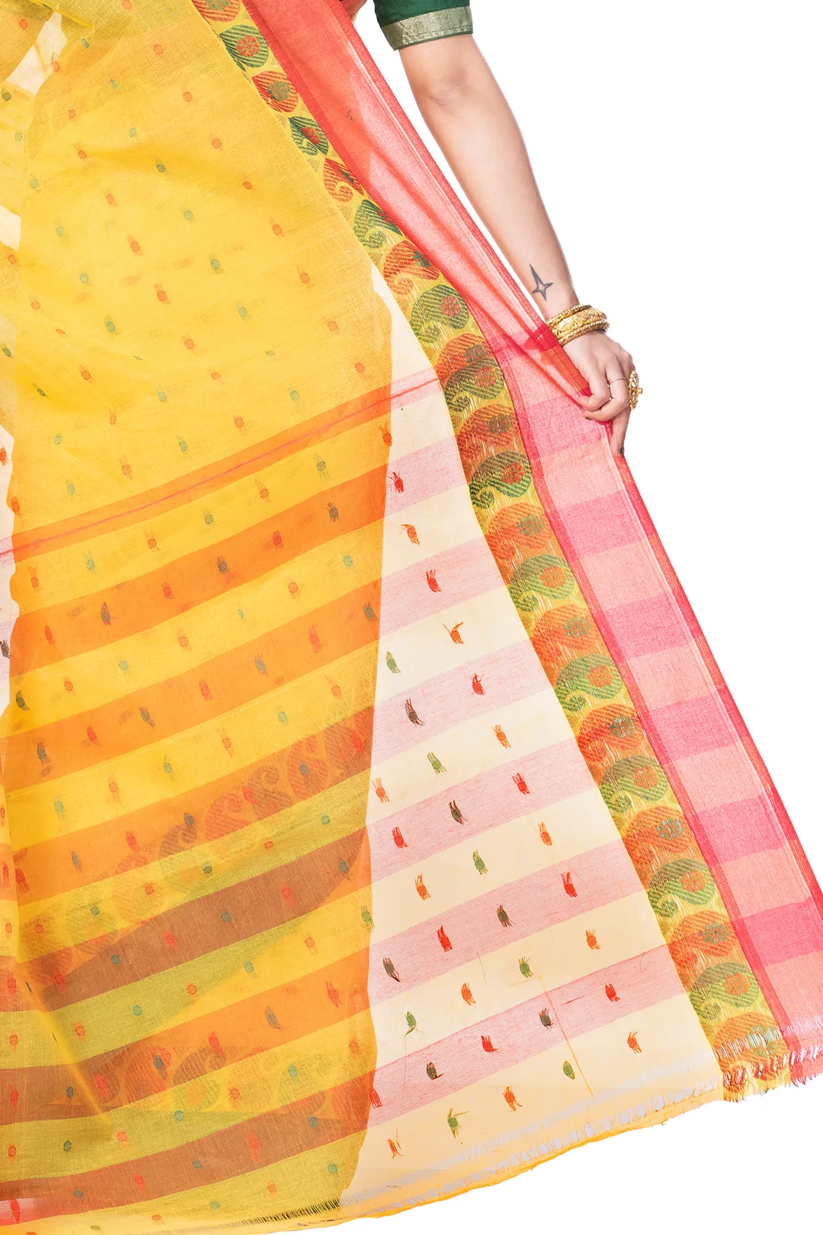 DipDiya Pure Cotton Yellow Amkolka Par Elegance in Every Weave Tant Sarees