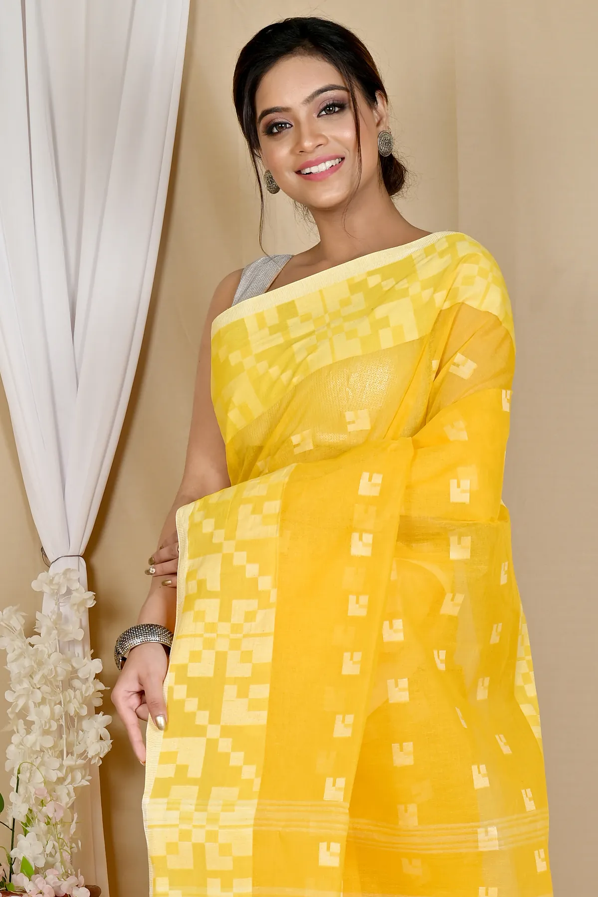 DipDiya Pure Cotton Yellow Aptuk Timeless Elegance Tant Sarees