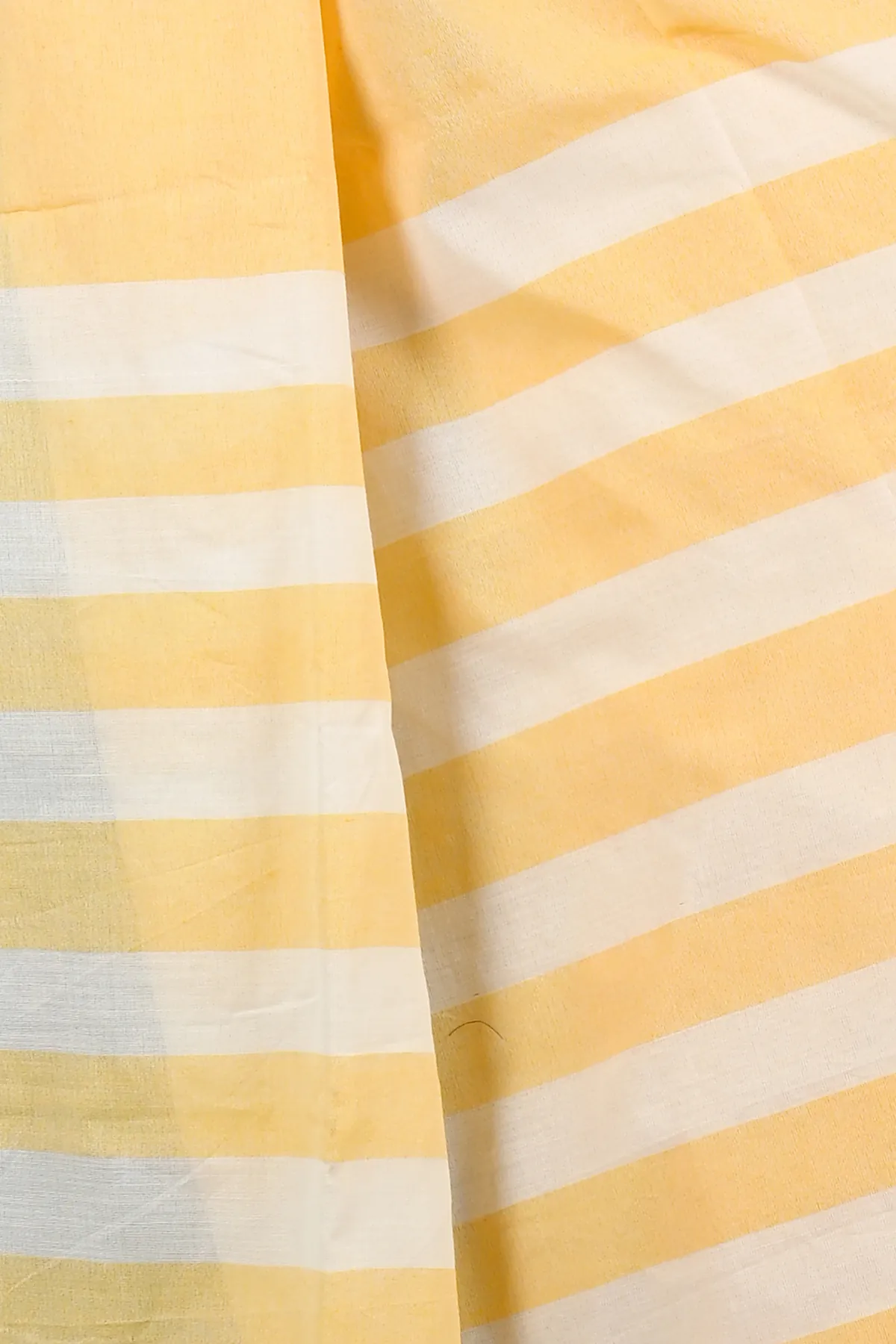 DipDiya Pure Cotton Yellow Bisti Tradition in Every Thread Handloom Sarees