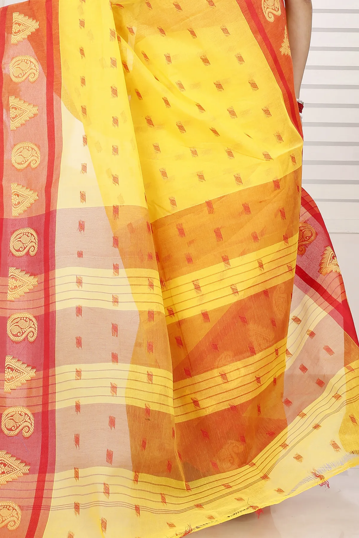 DipDiya Pure Cotton Yellow Emma Border Heritage Elegance Tant Sarees