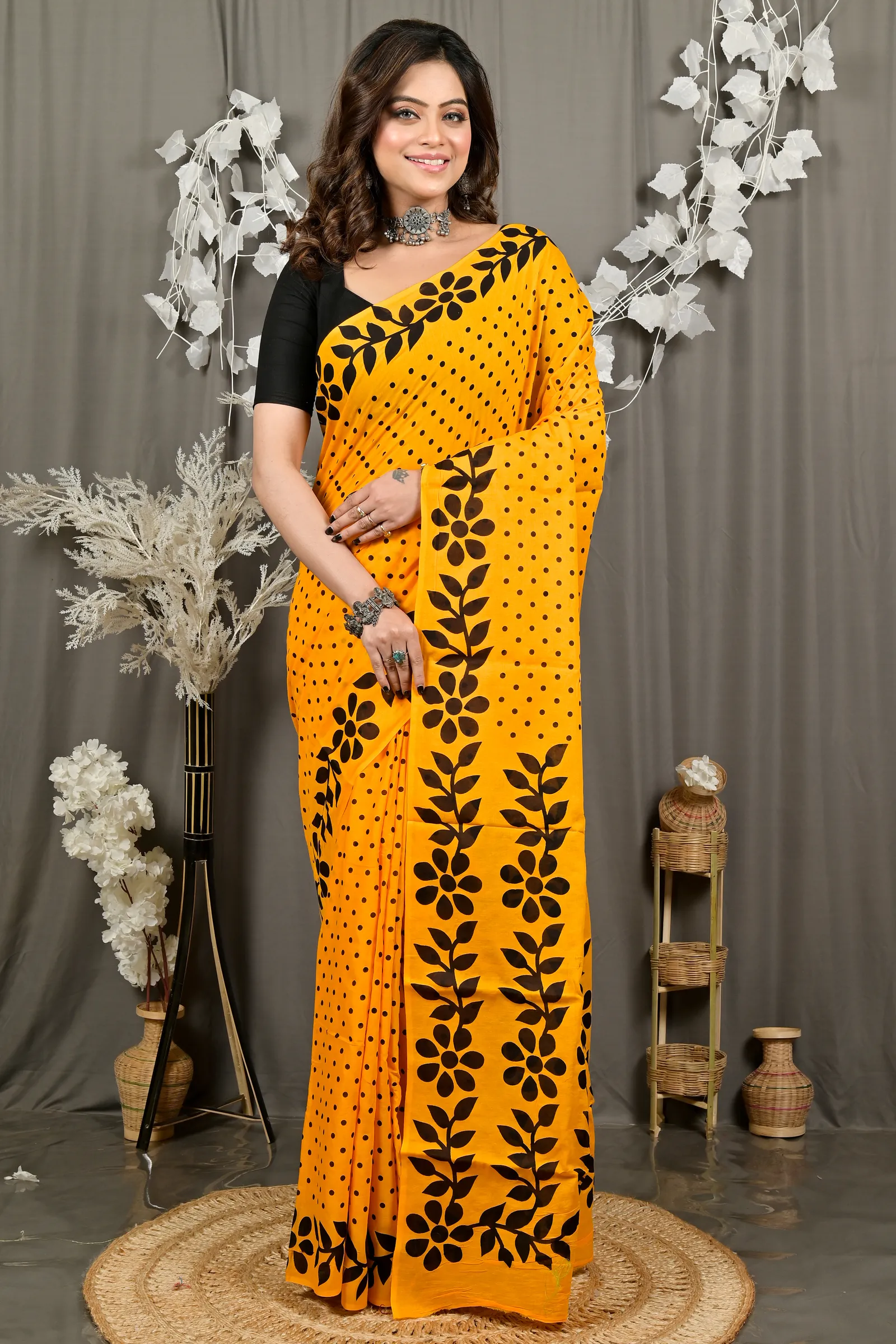 DipDiya Pure Cotton Yellow Febuitwo Classic Bengali Printed Handloom Sarees