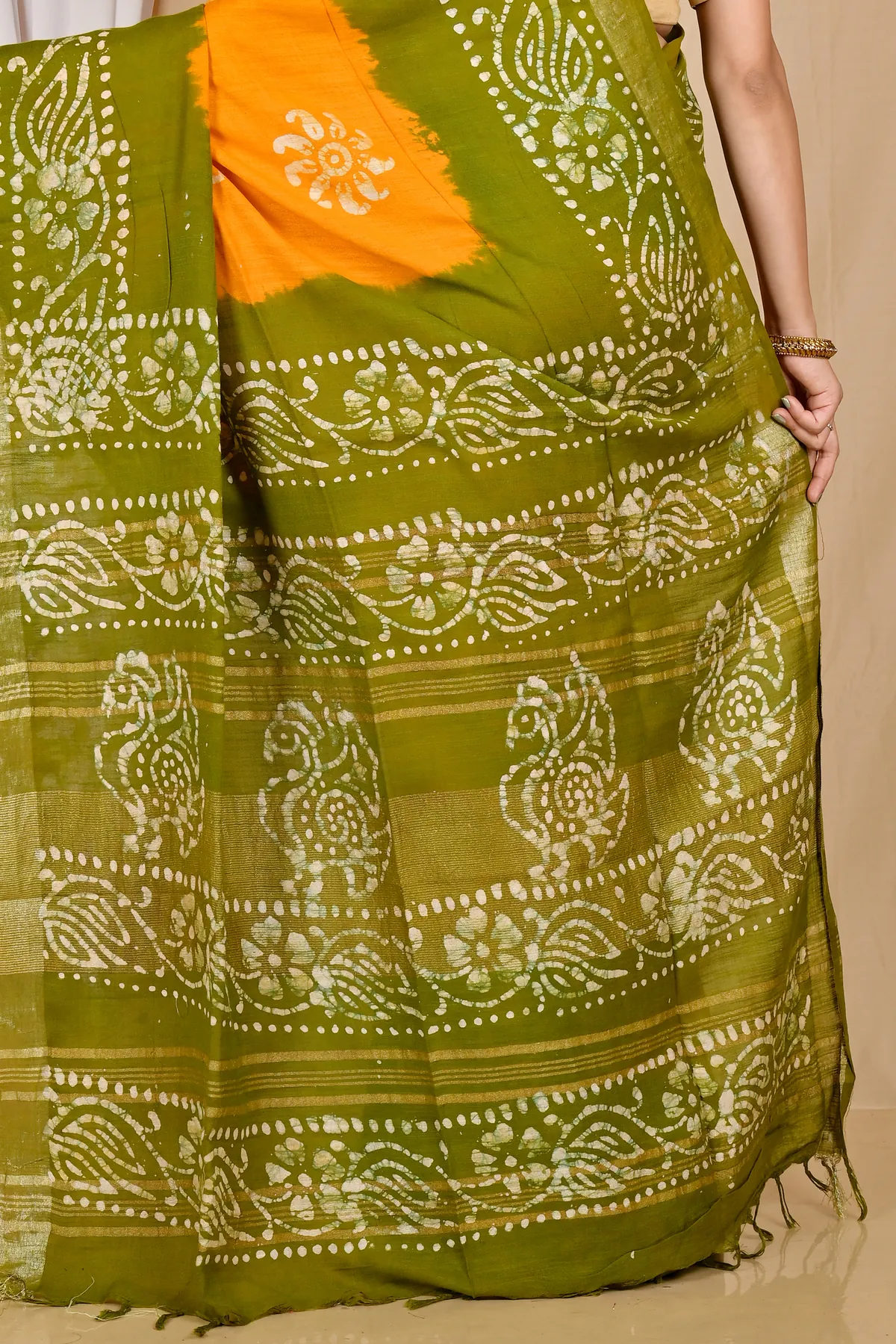 DipDiya Pure Cotton Yellow Green Batikato Grace of Bengal Batik Print Sarees