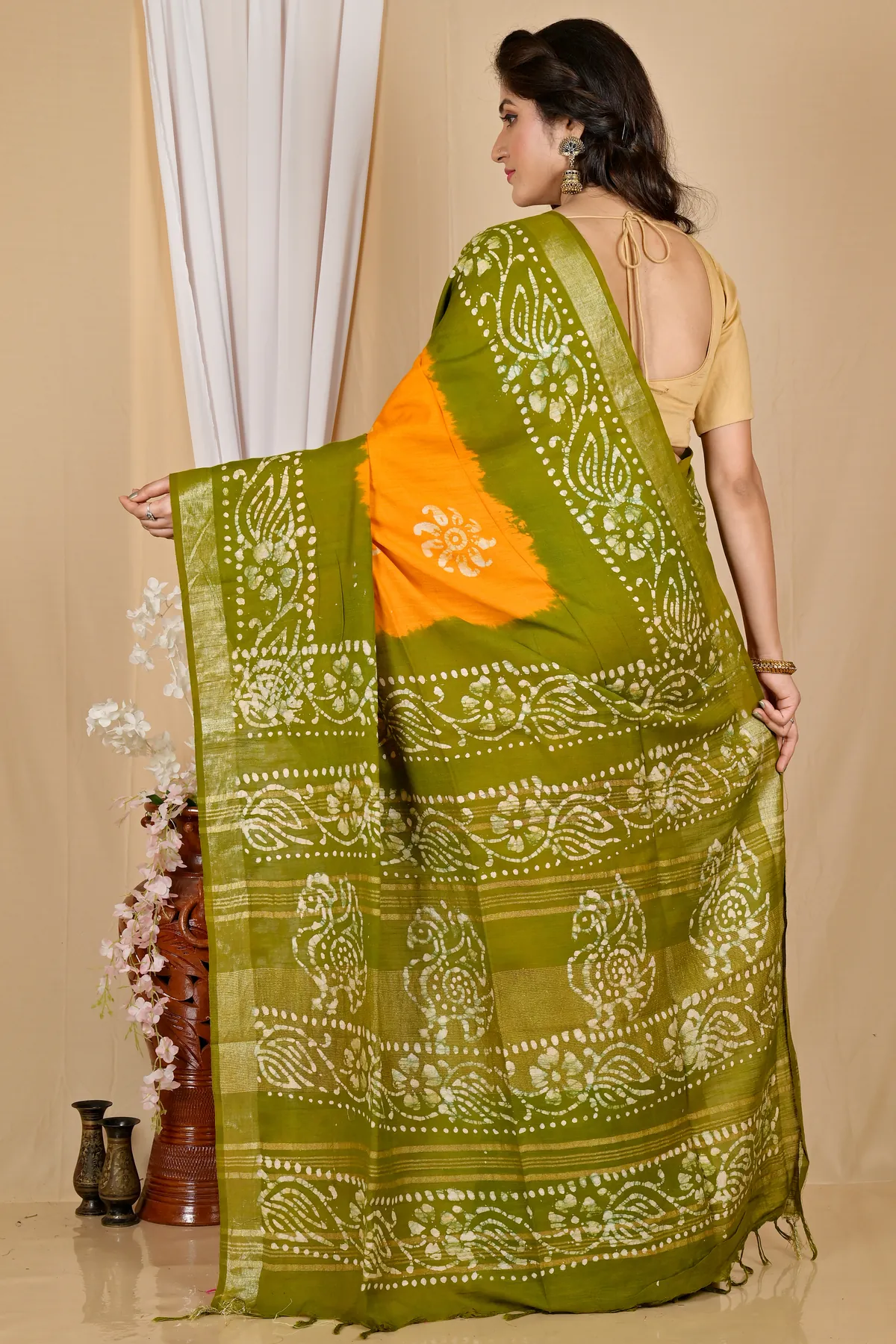 DipDiya Pure Cotton Yellow Green Batikato Grace of Bengal Batik Print Sarees