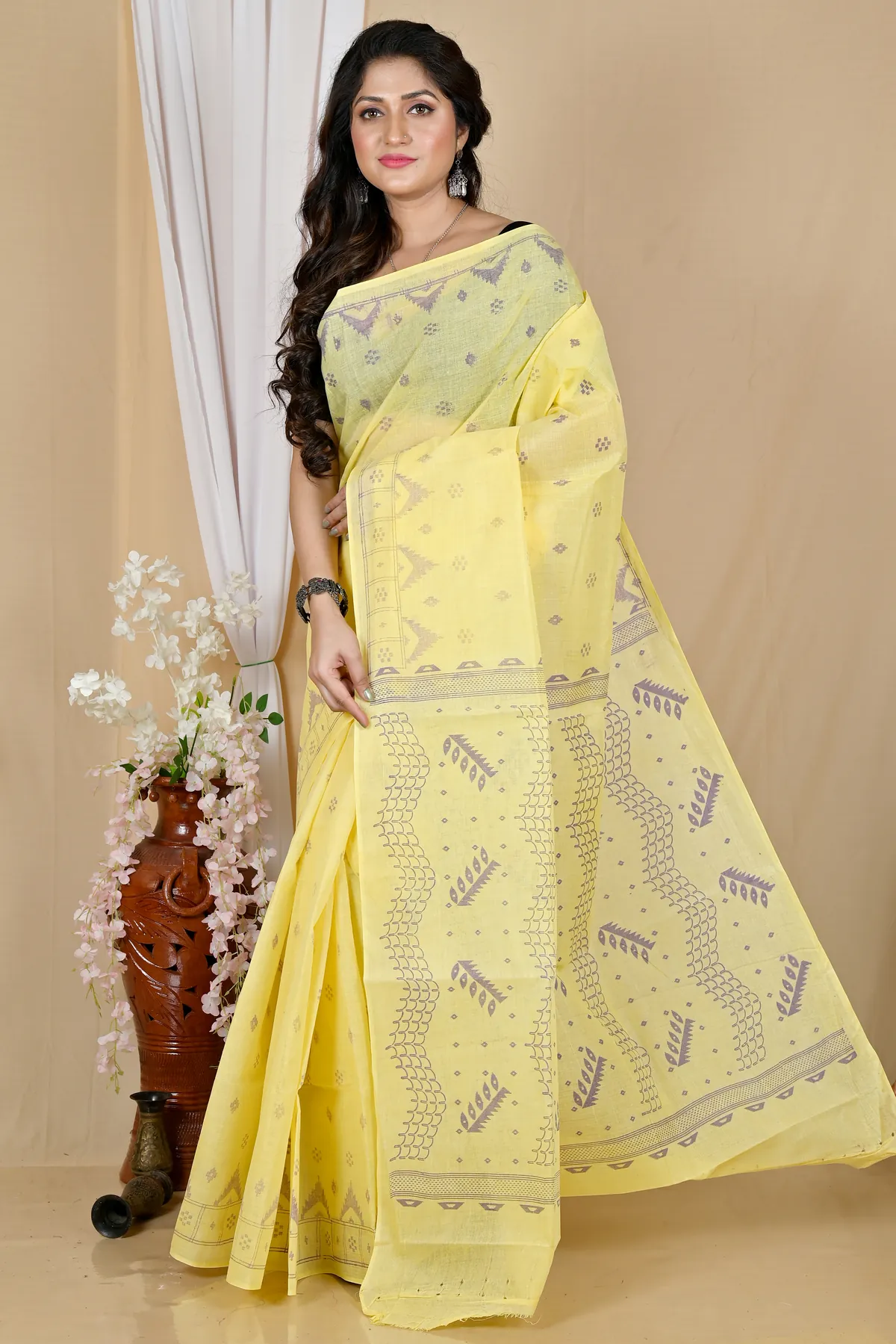 DipDiya Pure Cotton Yellow Lupata Heritage You Can Wear Printed Tant Sarees