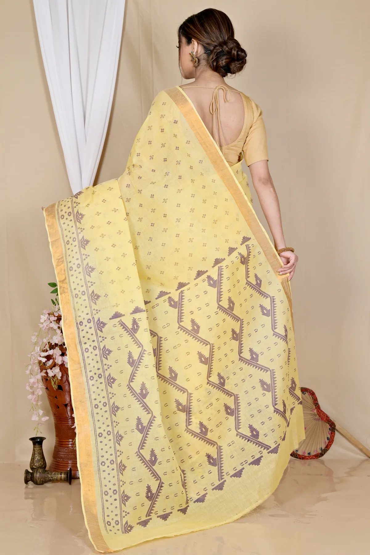 DipDiya Pure Cotton Yellow Luvna Effortless Tradition Printed Tant Sarees