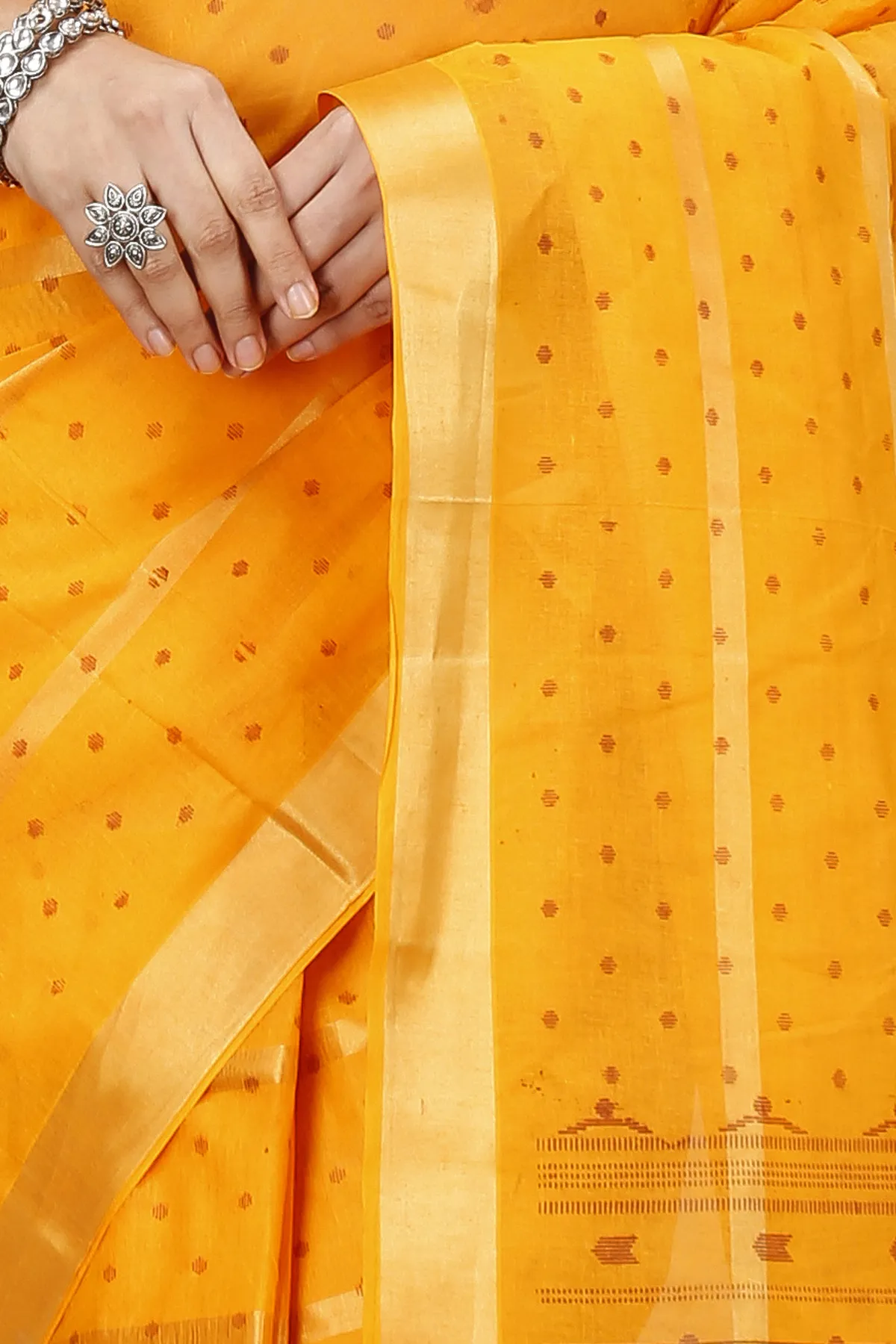 DipDiya Pure Cotton Yellow Mera Elegance in Every Weave Tant Sarees