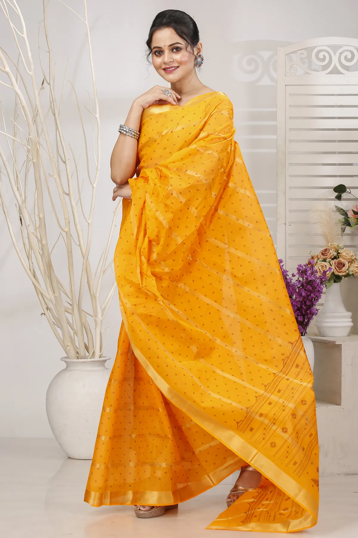 DipDiya Pure Cotton Yellow Mera Elegance in Every Weave Tant Sarees