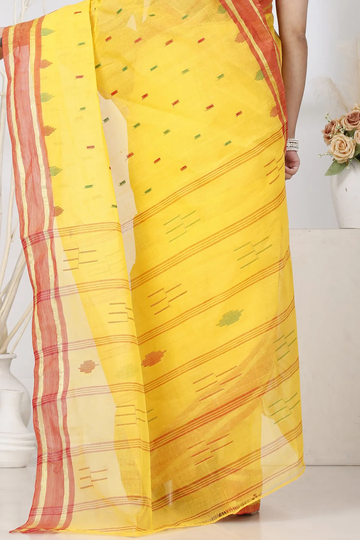 DipDiya Pure Cotton Yellow Metu Artisan Woven Tant Sarees
