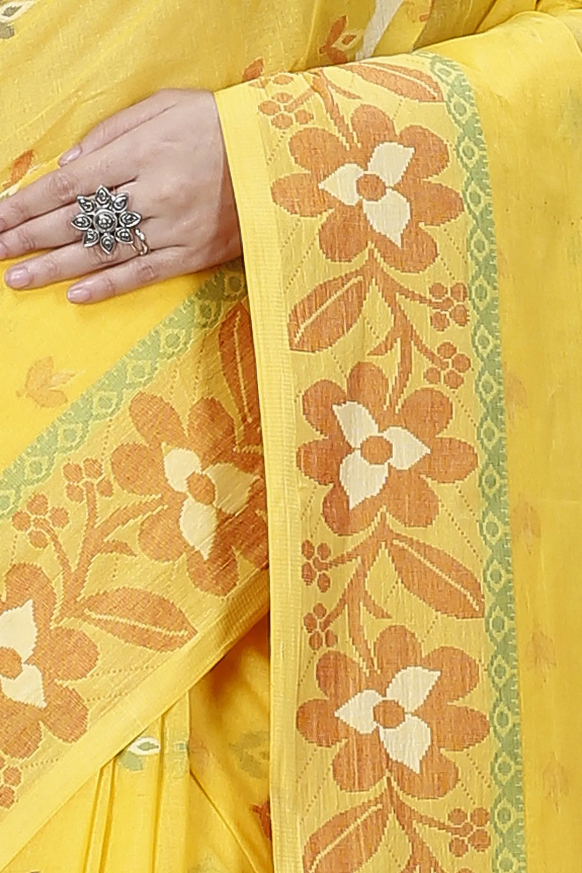 DipDiya Pure Cotton Yellow Numan Masterfully Woven Tant Sarees