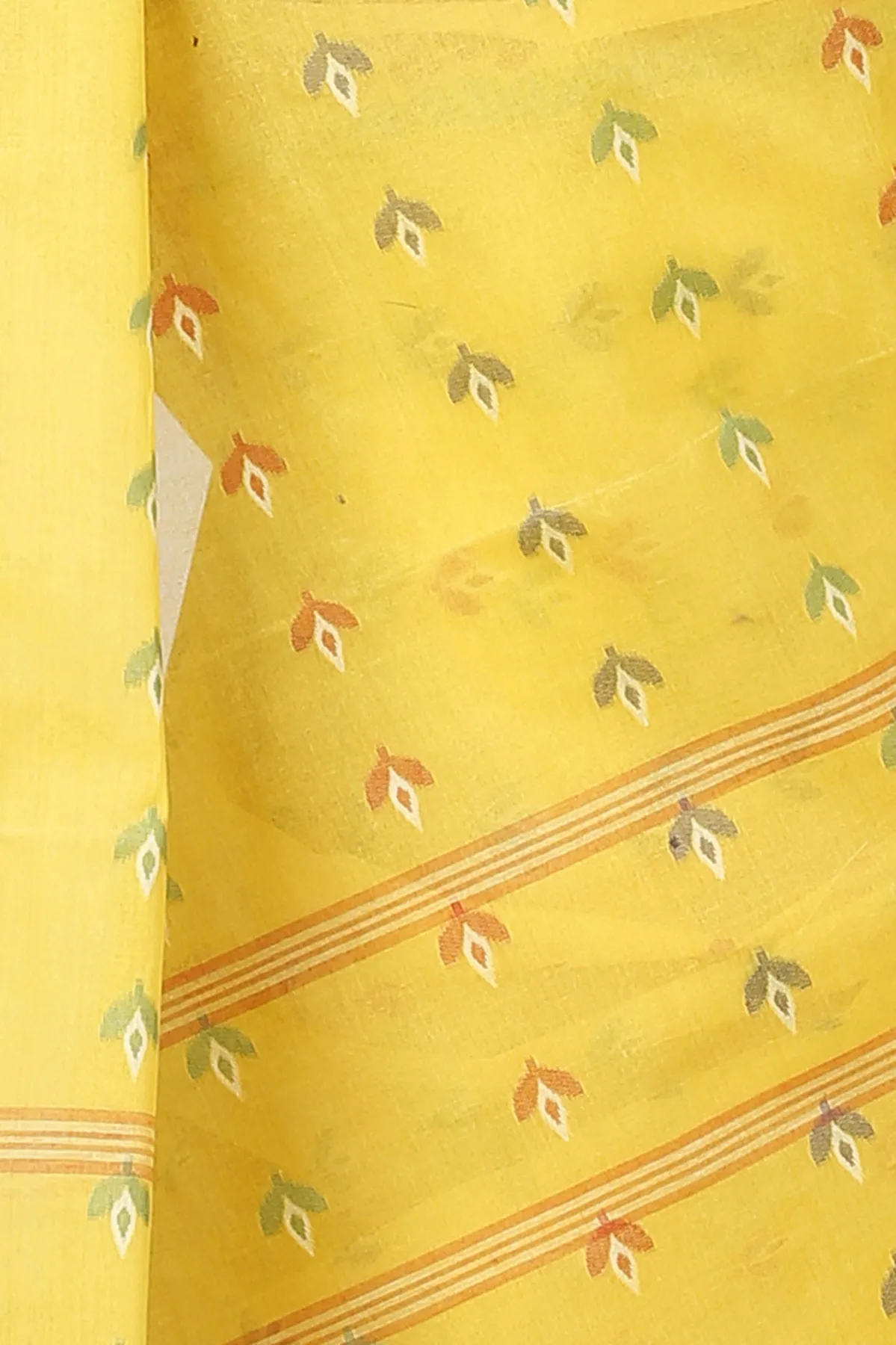 DipDiya Pure Cotton Yellow Numan Masterfully Woven Tant Sarees