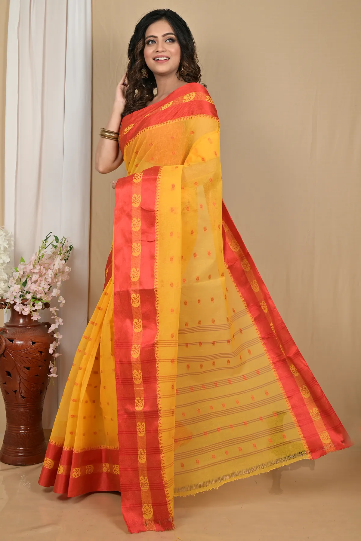 DipDiya Pure Cotton Yellow Red Achma Artisan Crafted Tant Sarees