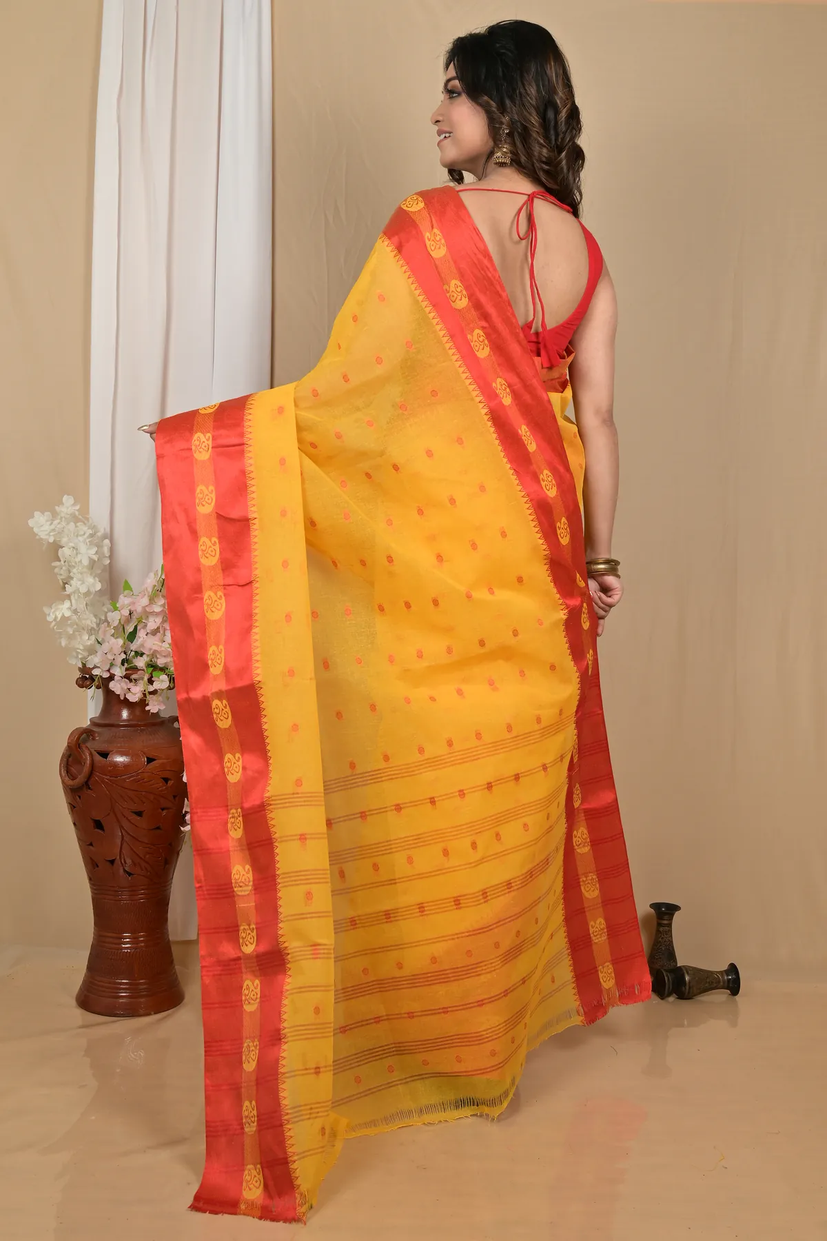 DipDiya Pure Cotton Yellow Red Achma Artisan Crafted Tant Sarees