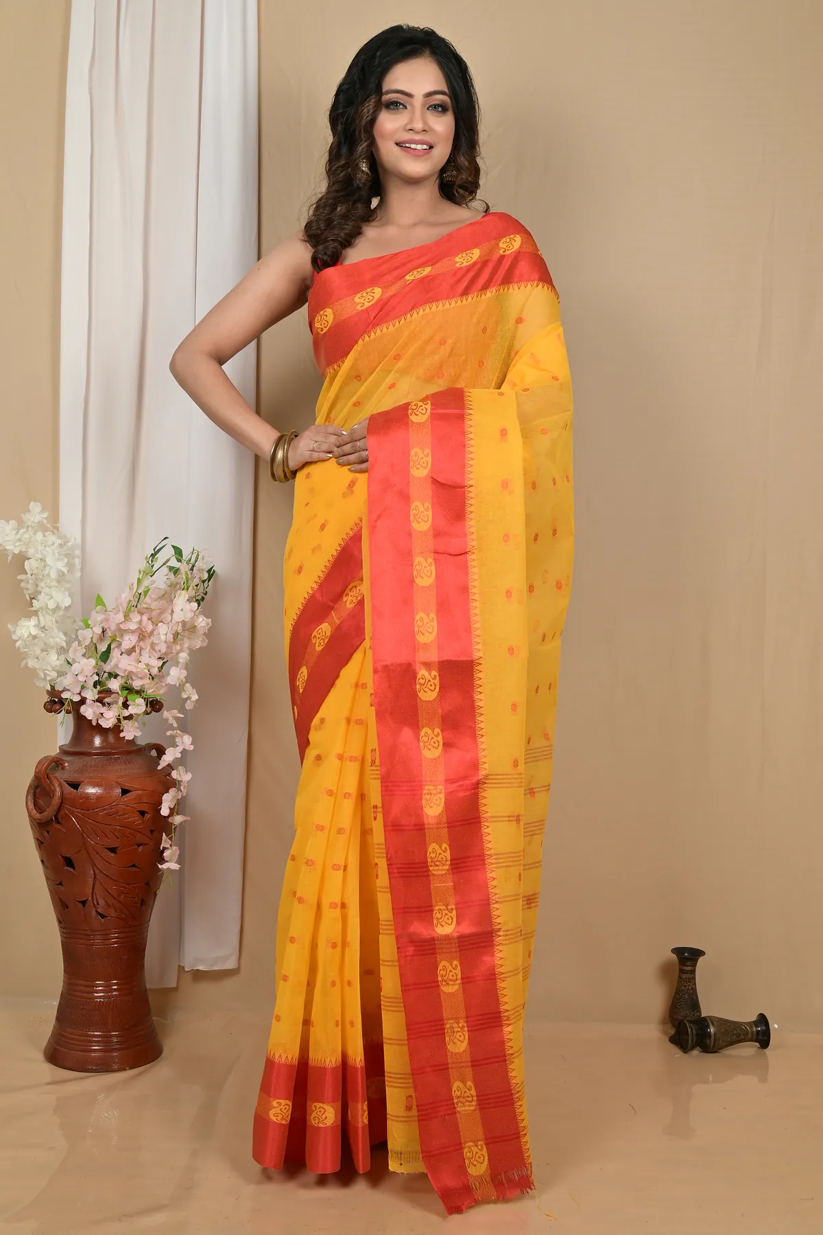 DipDiya Pure Cotton Yellow Red Achma Artisan Crafted Tant Sarees