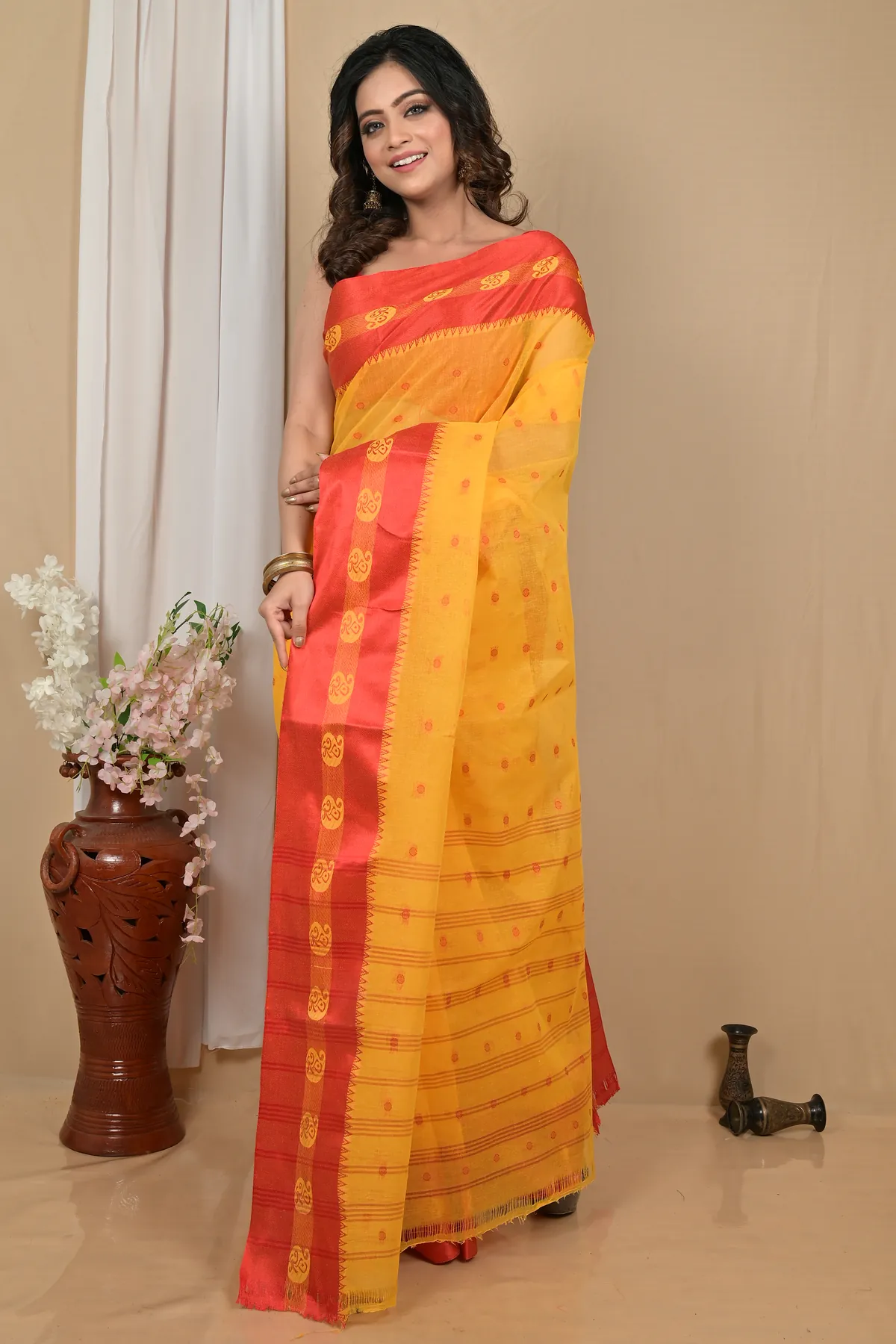 DipDiya Pure Cotton Yellow Red Achma Artisan Crafted Tant Sarees