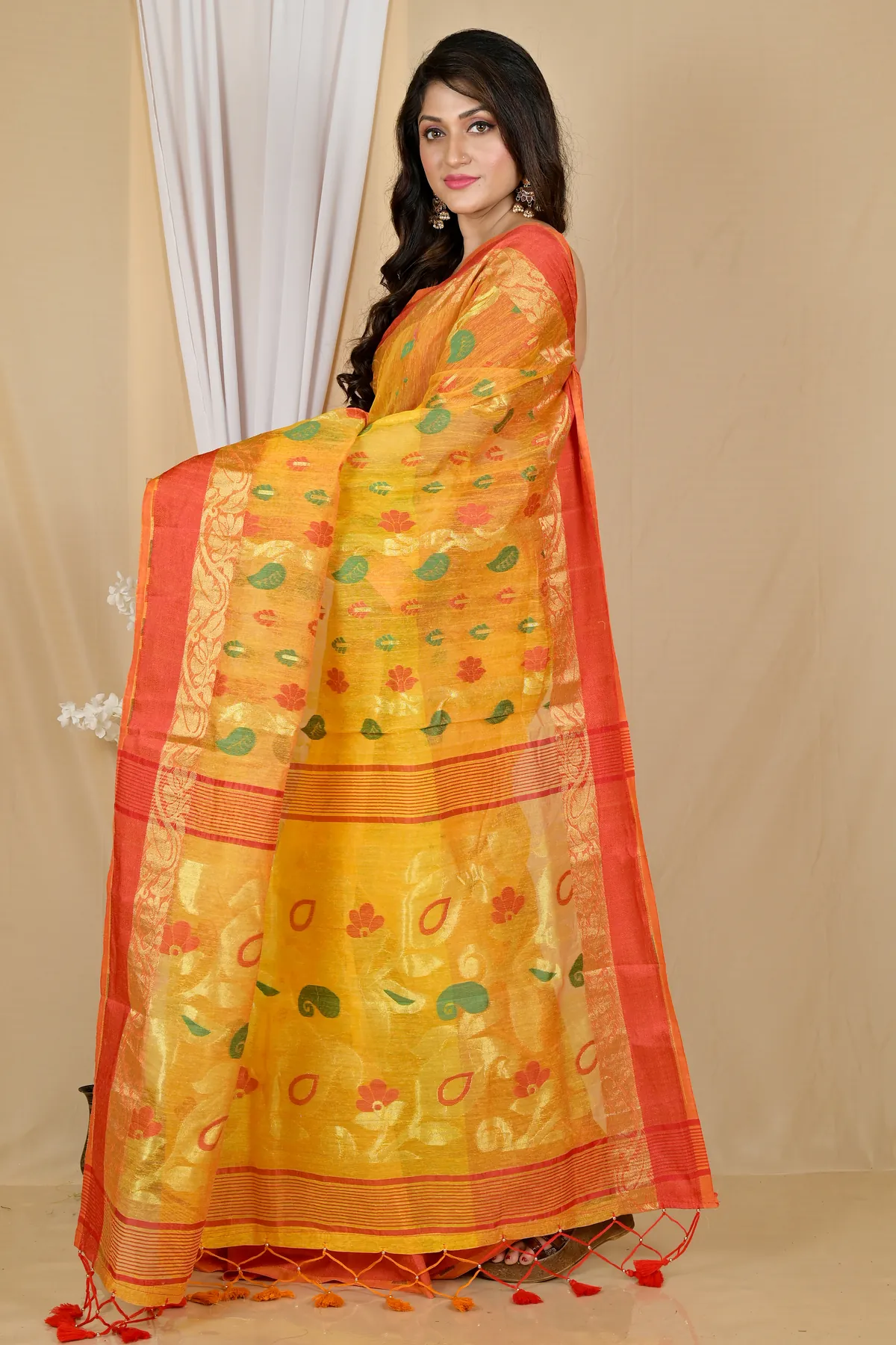 DipDiya Pure Cotton Yellow Red Madhka Bengali Heritage Tant Sarees
