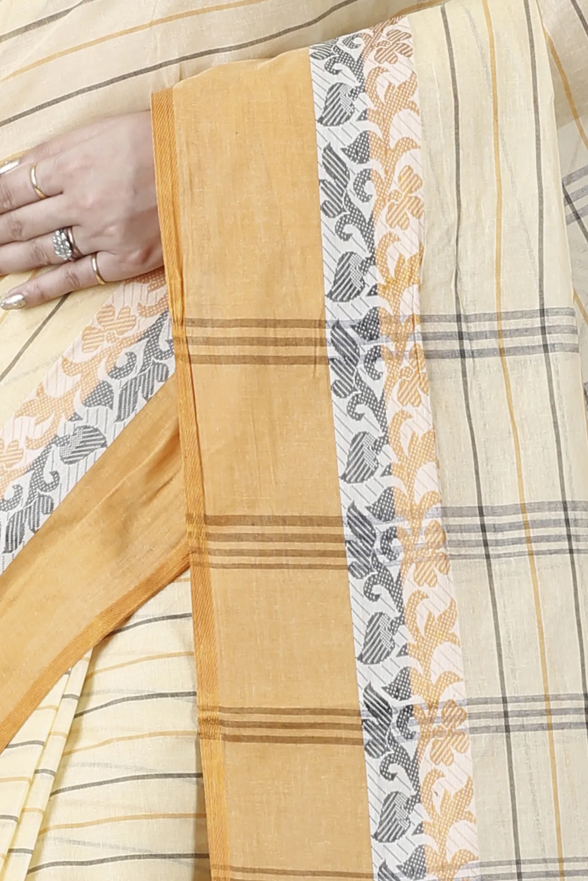DipDiya Pure Cotton Yellow Subha Timeless Elegance Tant Sarees
