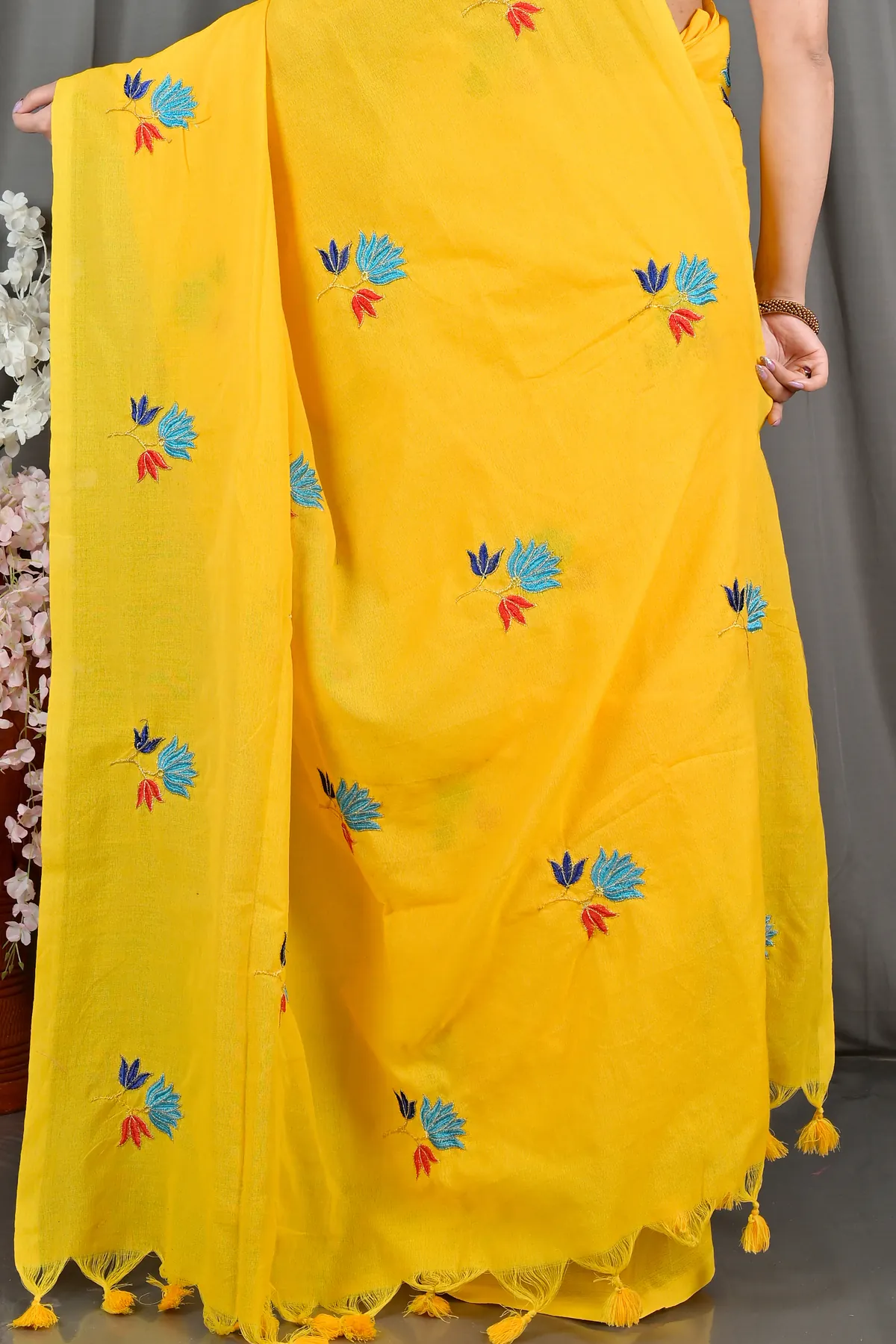 DipDiya Pure Cotton Yellow Umkor Than Rooted in Bengal Embroidery Handloom sarees