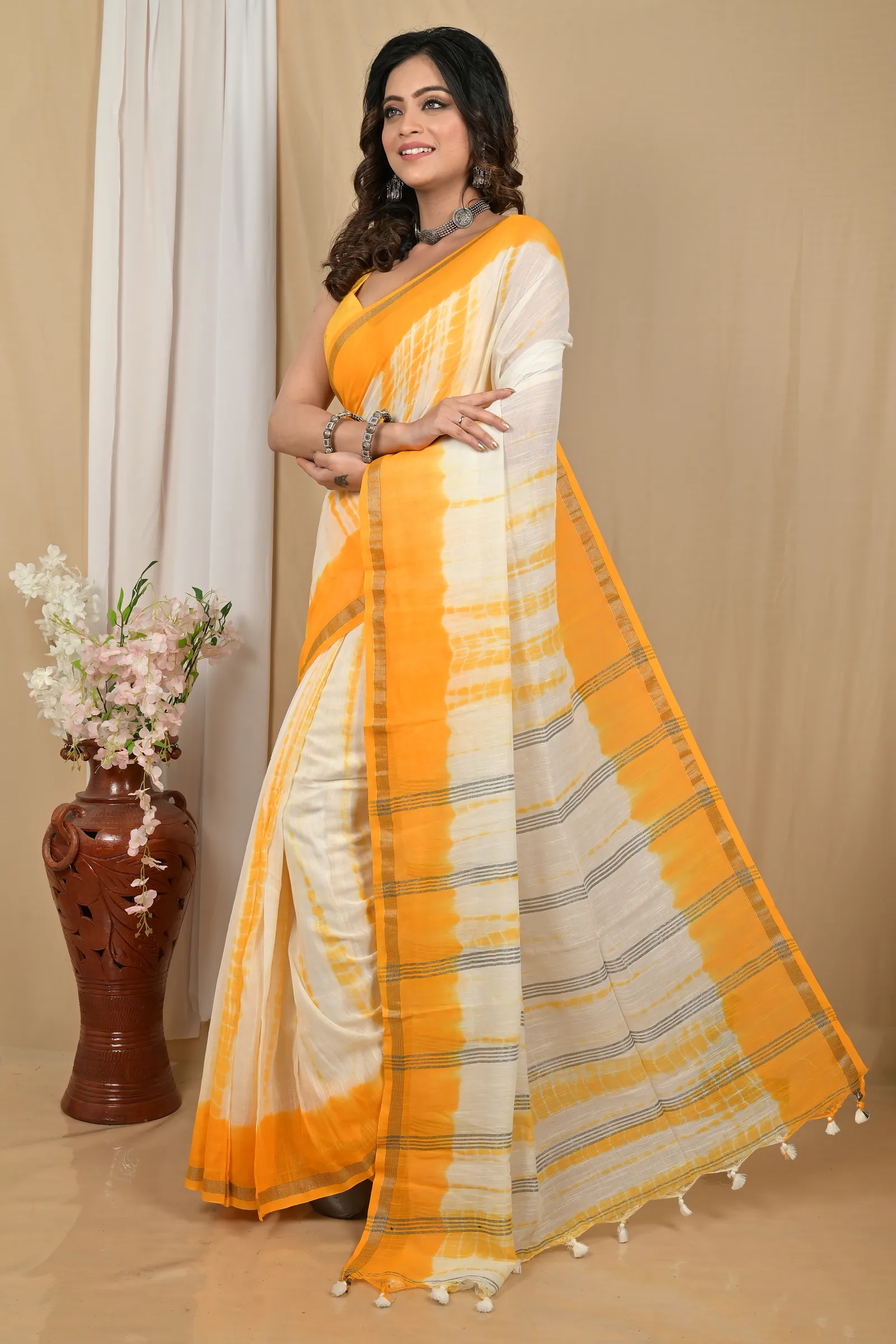 DipDiya Pure Cotton Yellow White Achmol Essence of Bengal Badhni Dye Sarees