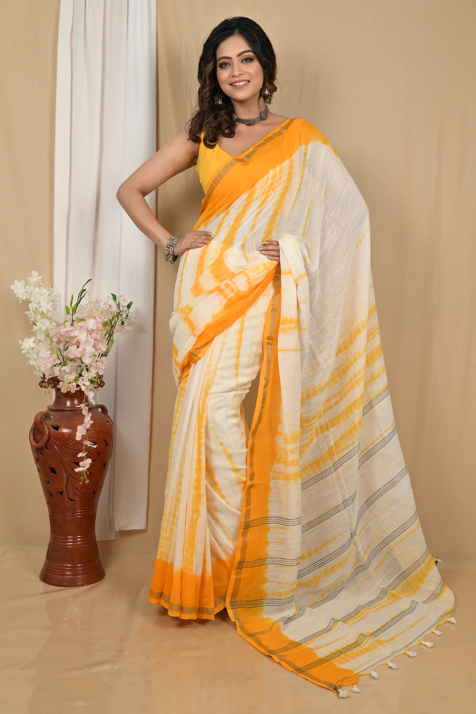 DipDiya Pure Cotton Yellow White Achmol Essence of Bengal Badhni Dye Sarees